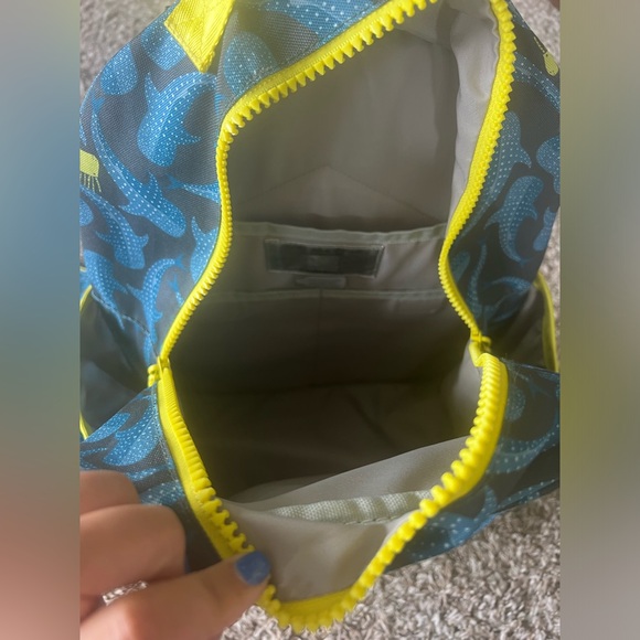 Crate and Barrel kids backpack and lunch box - Picture 3 of 6